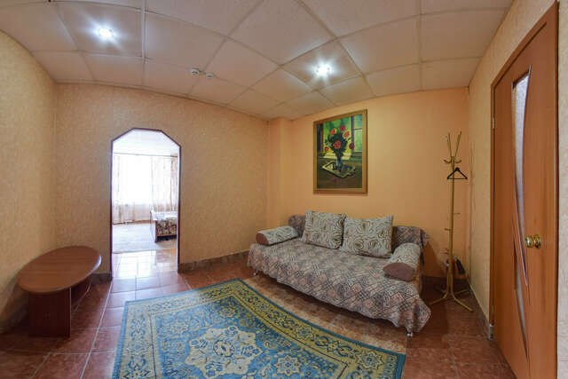 Гостиница Жар-Птица Омск-77